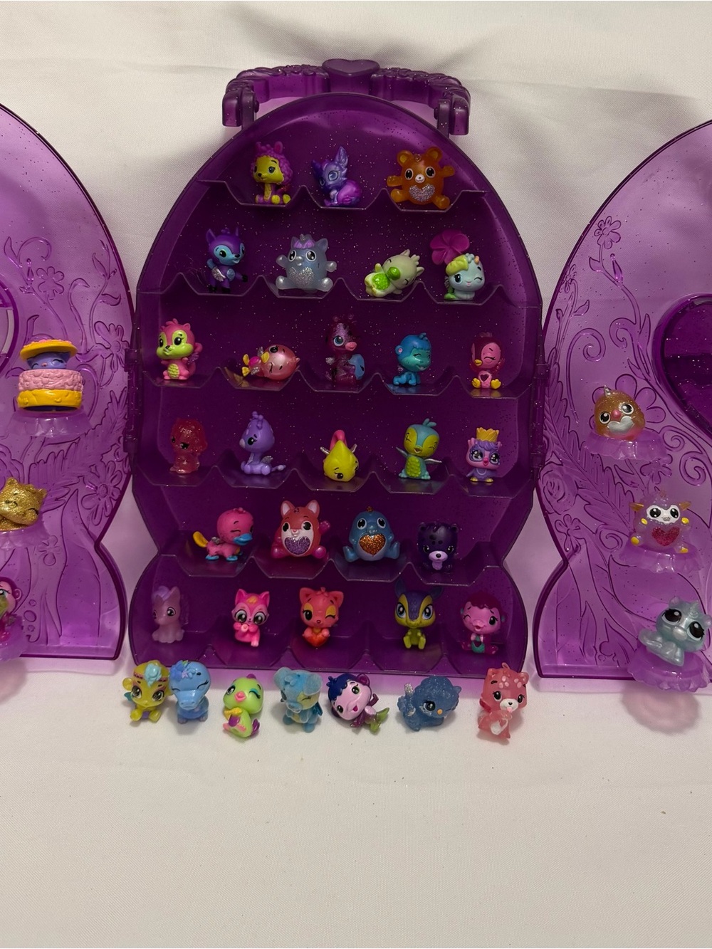 Purple Mini Collectible Animal Display Case Playset - Kids Toys 39pz